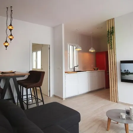 Atico De La Luz Apartment *