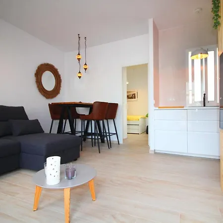 Atico De La Luz Apartment *